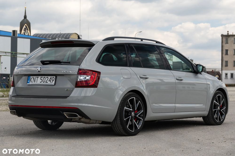 Skoda Octavia 2.0 TSI GPF RS 245 - 6
