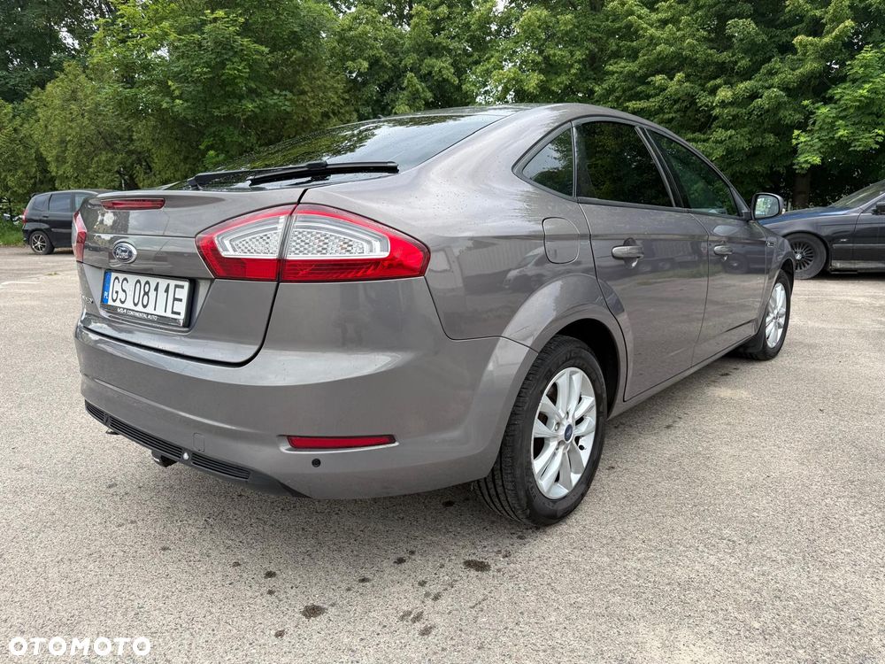 Ford Mondeo 1.6 T Ghia - 5