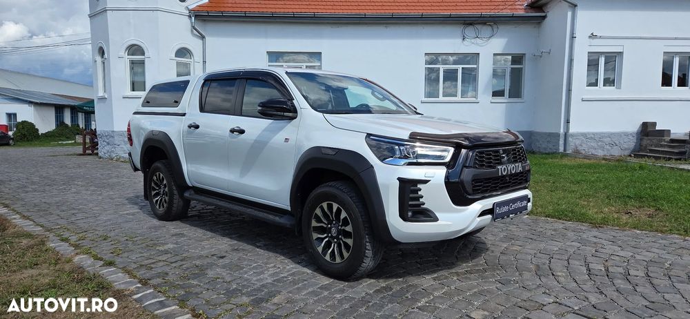 Toyota Hilux 2.8D 204CP 4x4 Double Cab AT GR Sport - 3