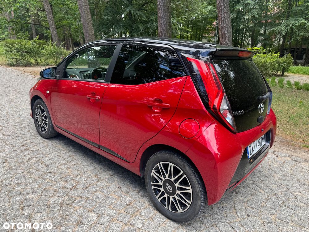 Toyota Aygo 1.0 VVT-i JBL Edition - 13
