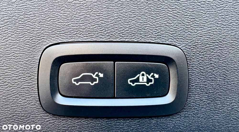 Volvo XC 40 D3 Inscription - 40