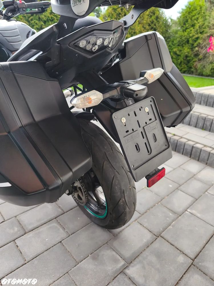 Kawasaki Versys 650 - 19