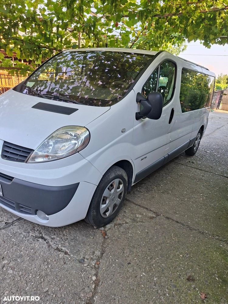 Renault Trafic - 1