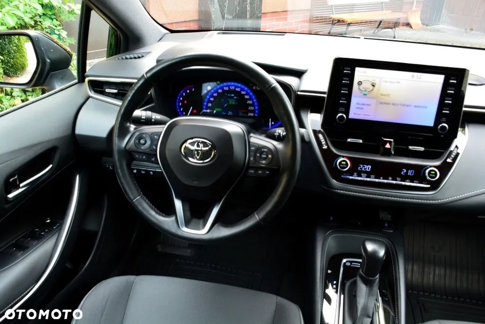 Toyota Corolla 1.8 Hybrid Comfort - 27