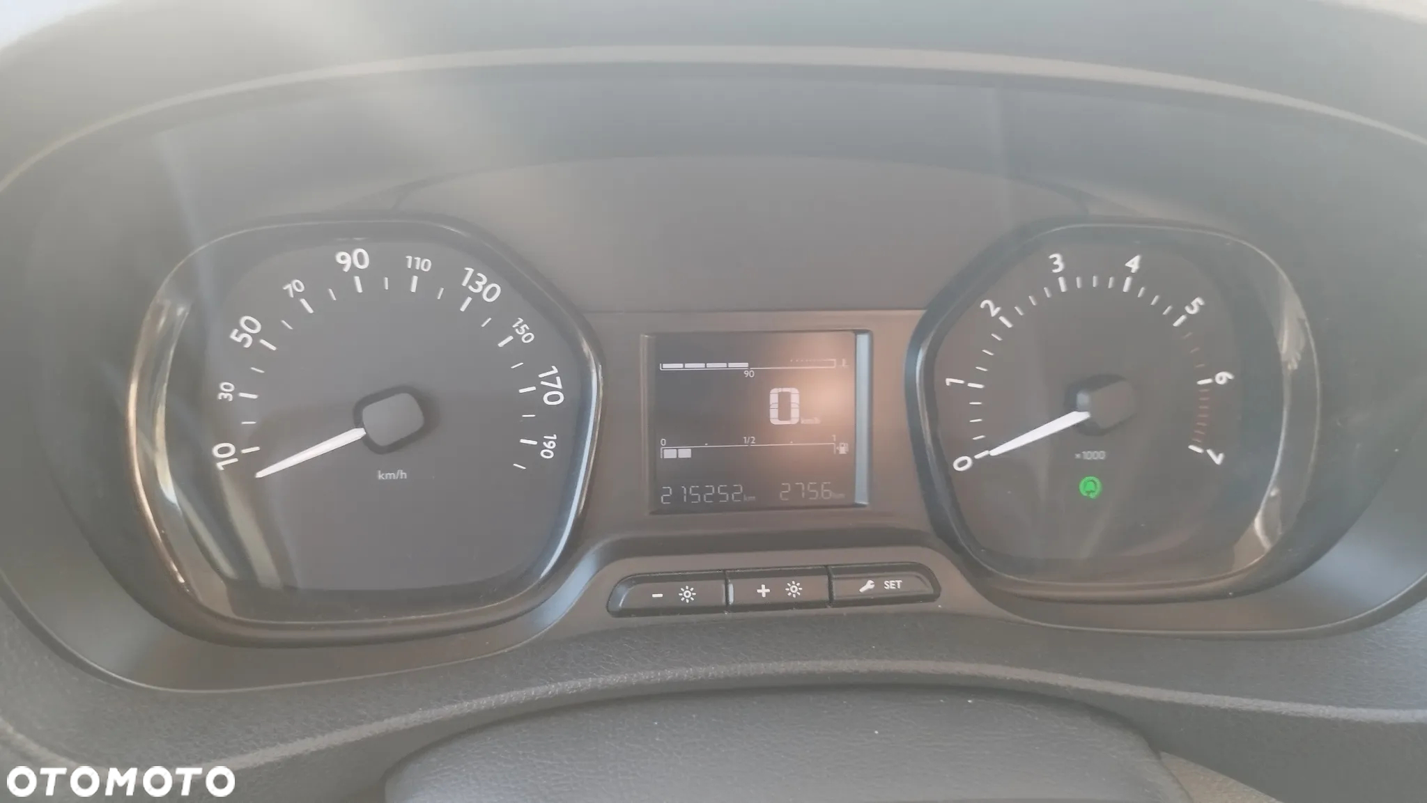 Peugeot Expert - 16