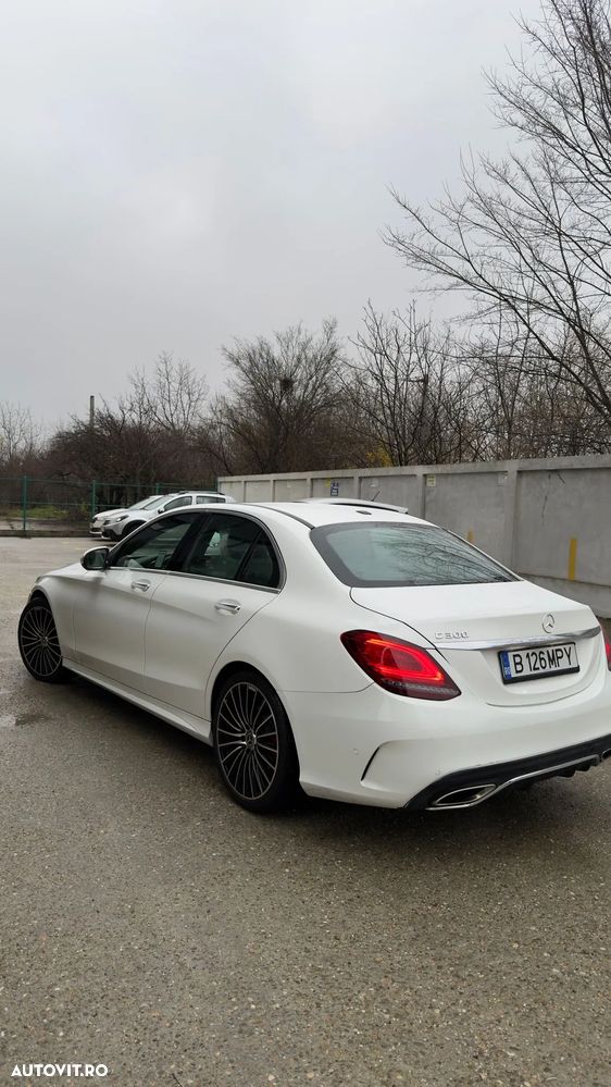 Mercedes-Benz C 300 Aut. - 2