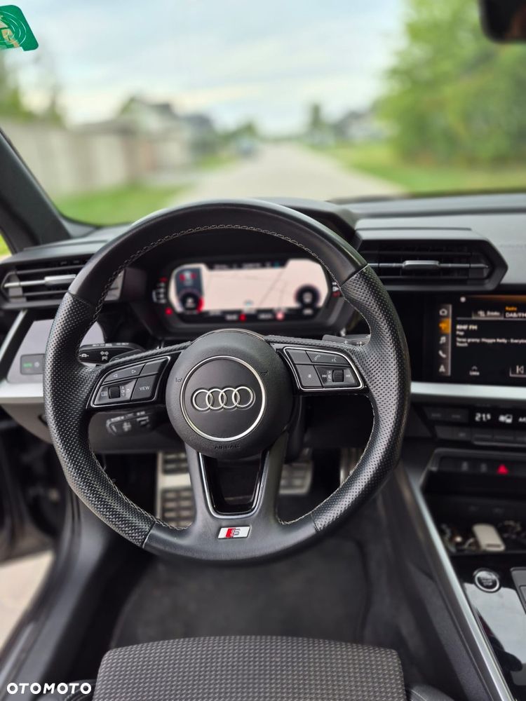 Audi A3 Limousine 35 TFSI S tronic S line - 32