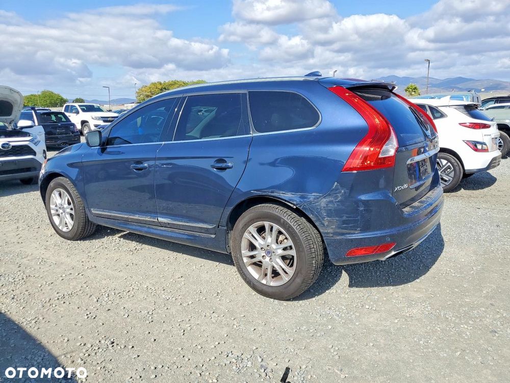 Volvo XC 60 T5 Geartronic Kinetic - 3
