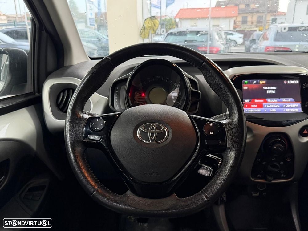 Toyota Aygo 1.0 X-Cite - 7