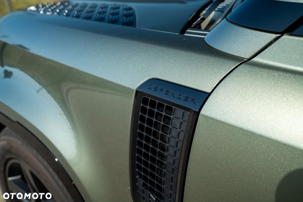 Land Rover Defender - 9