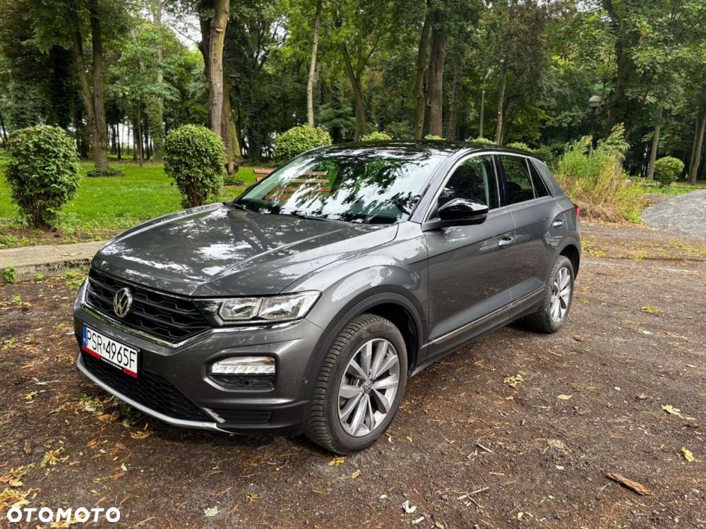 Volkswagen T-Roc - 10