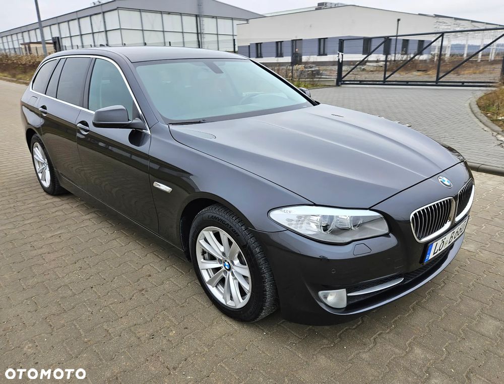 BMW Seria 5 520d Sport-Aut - 10