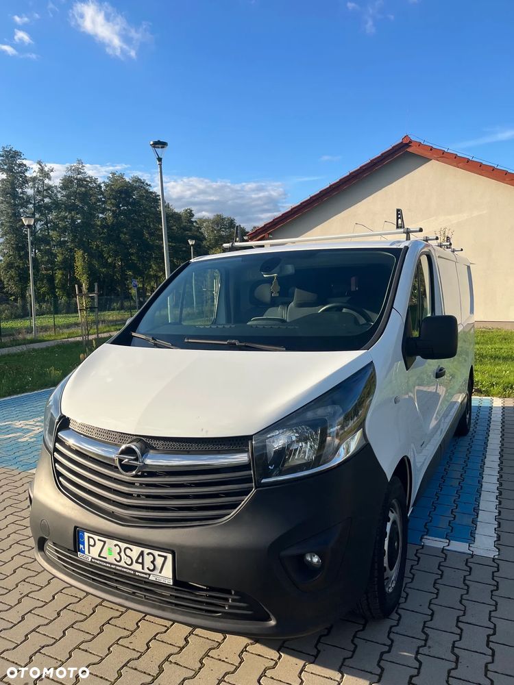 Opel Vivaro - 24