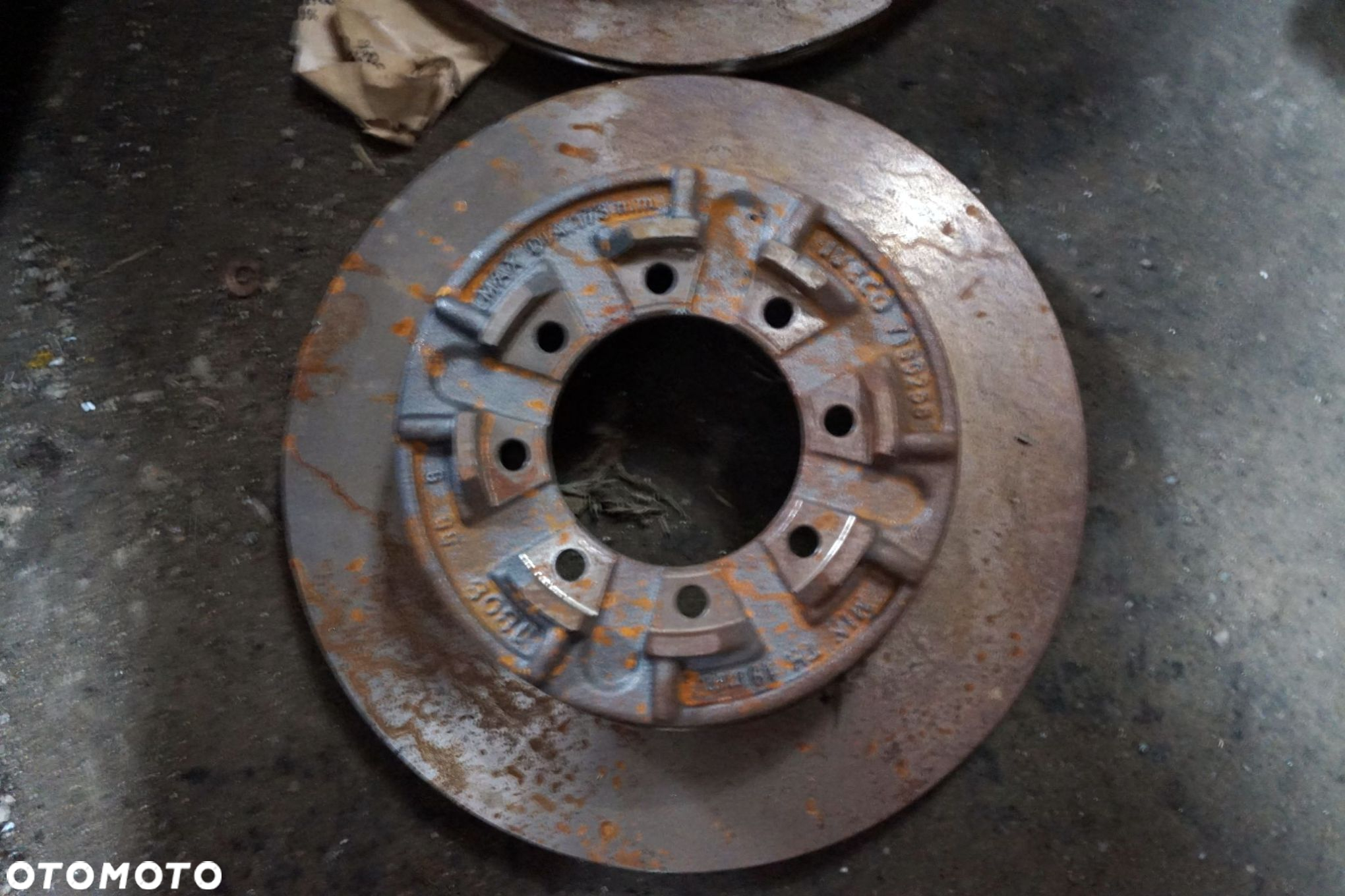 TARCZE HAMULCOWE TYŁ DAILY III KM 7180256 NOWE OEM PEŁNE I II III IV V IVECO 1999-2007 - 3