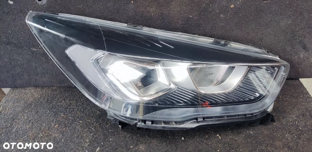 FORD KUGA MK2 LIFT LAMPA PRZEDNIA PRAWA LED SOCZEWKA UK ANGLIK GV41-13W029-GF 90156408