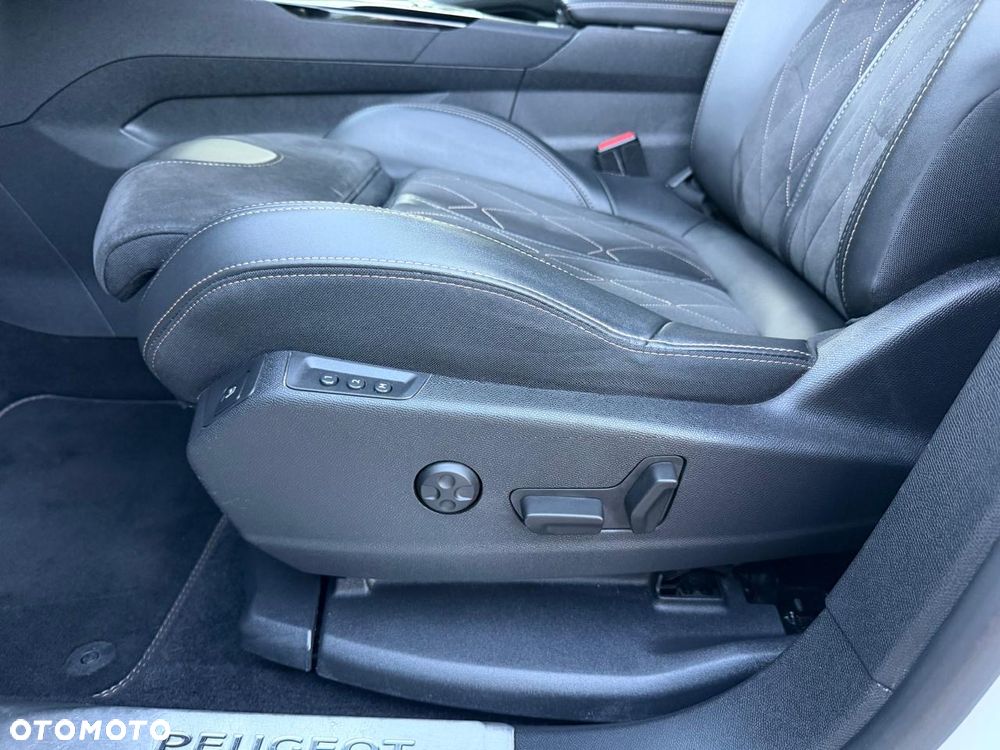 Peugeot 3008 BlueHDi 180 Stop & Start EAT8 GT - 23