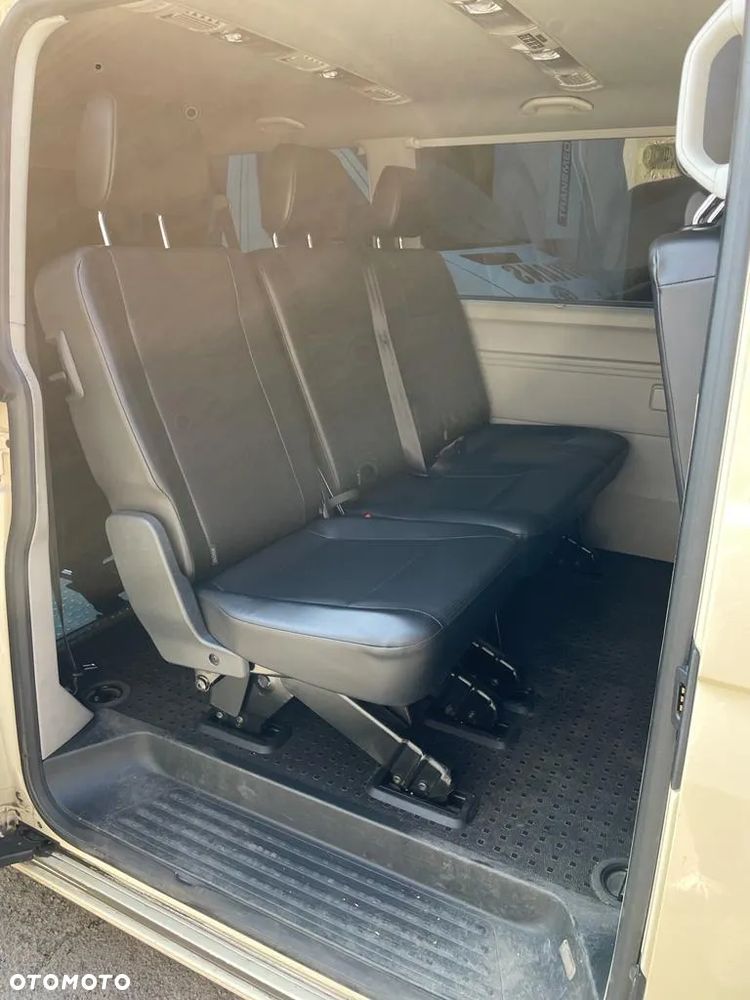 Volkswagen Caravelle 2.0 TDI L1 Trendline DSG - 3