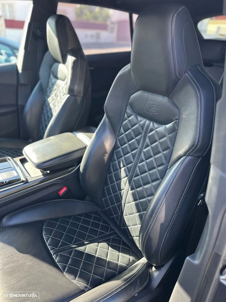 Audi SQ8 4.0 TDI quattro Tiptronic - 22