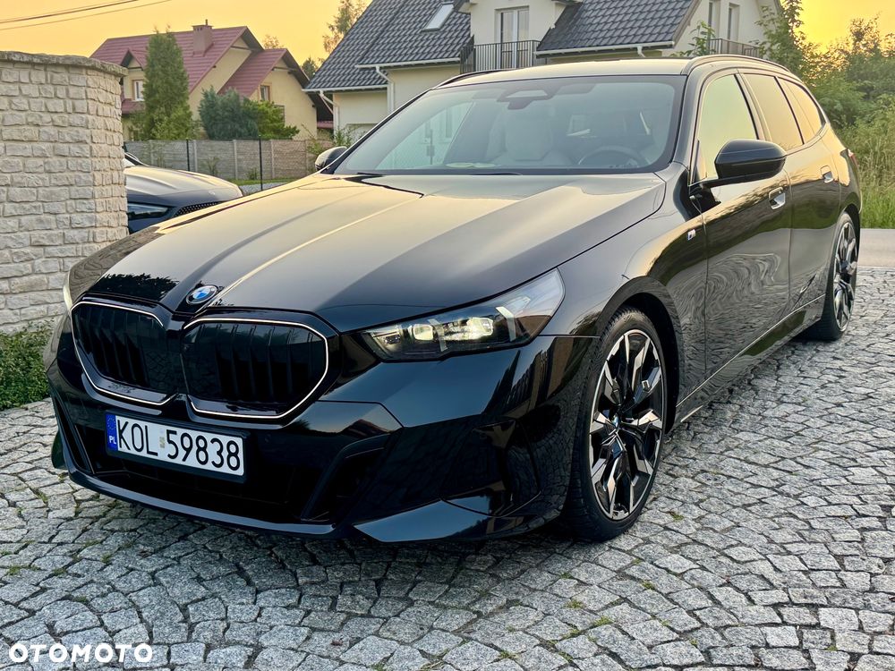 BMW Seria 5 520d xDrive mHEV M Sport - 32