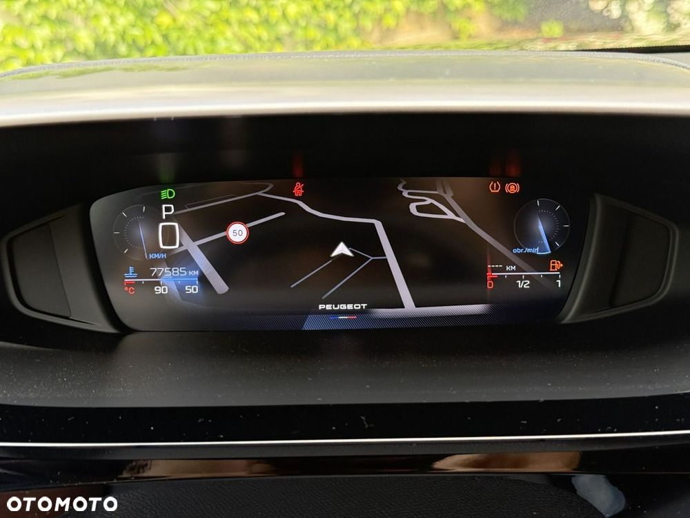 Peugeot 308 BlueHDi 130 EAT8 Allure - 27