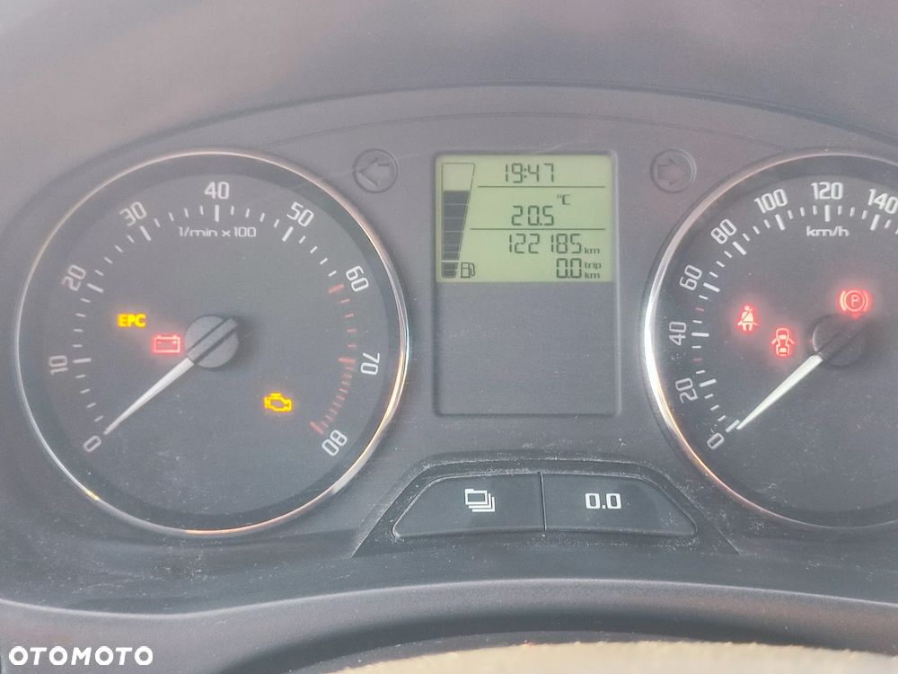 Skoda Fabia 1.2 TSI Monte Carlo - 30