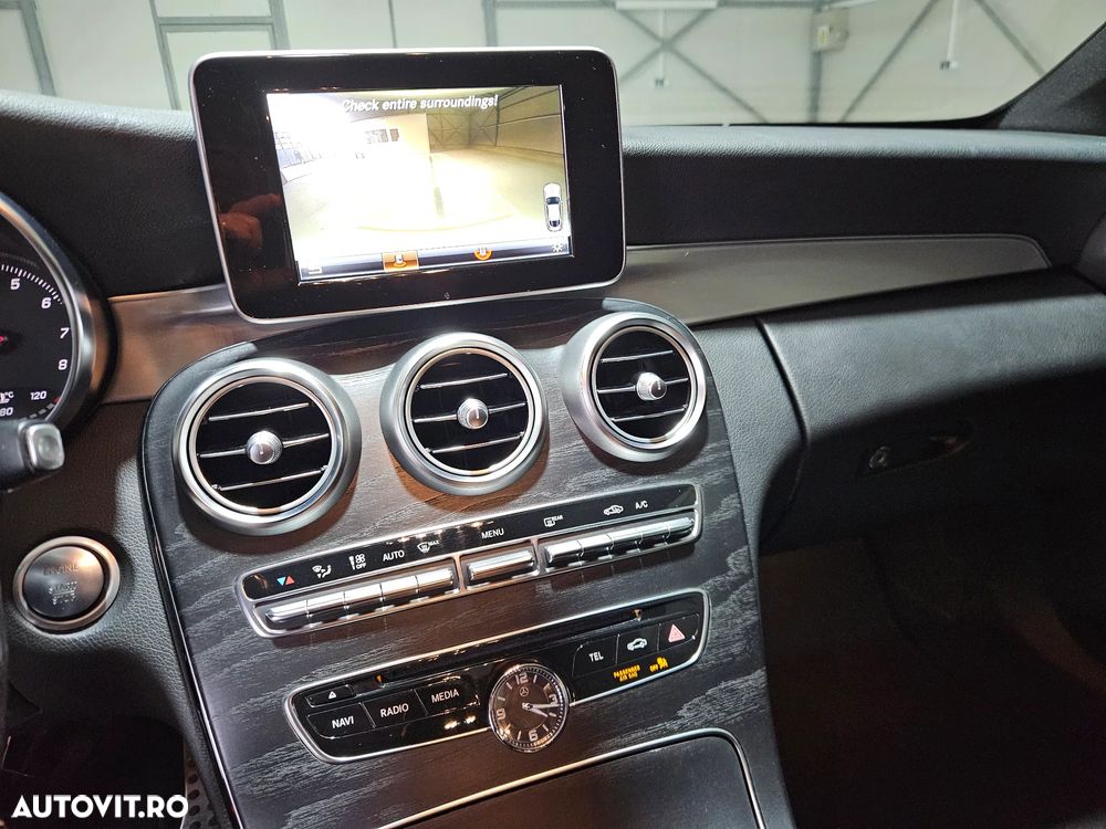 Mercedes-Benz C 180 Coupe 7G-TRONIC AMG Line - 22