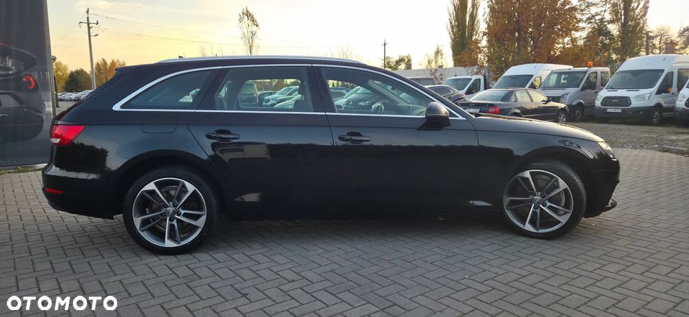 Audi A4 Avant 2.0 TDI - 17