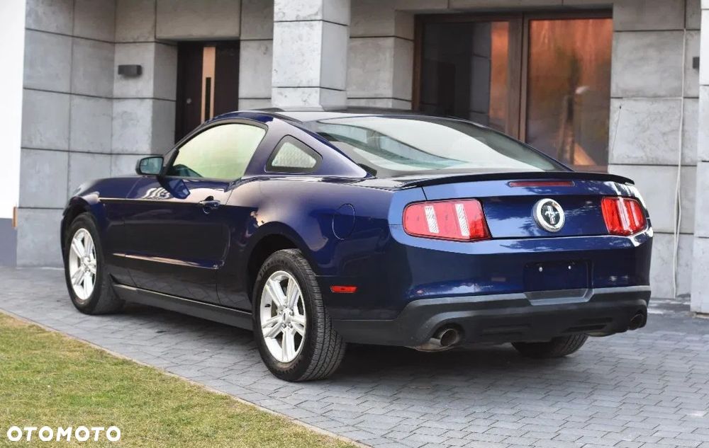 Ford Mustang - 6