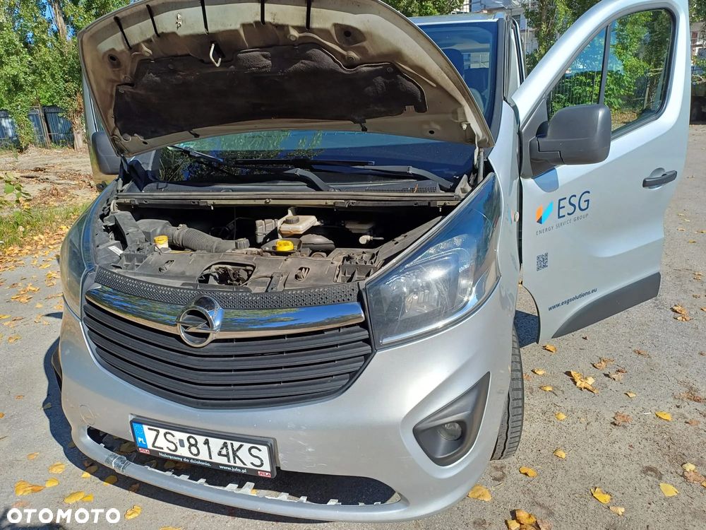 Opel Vivaro - 11