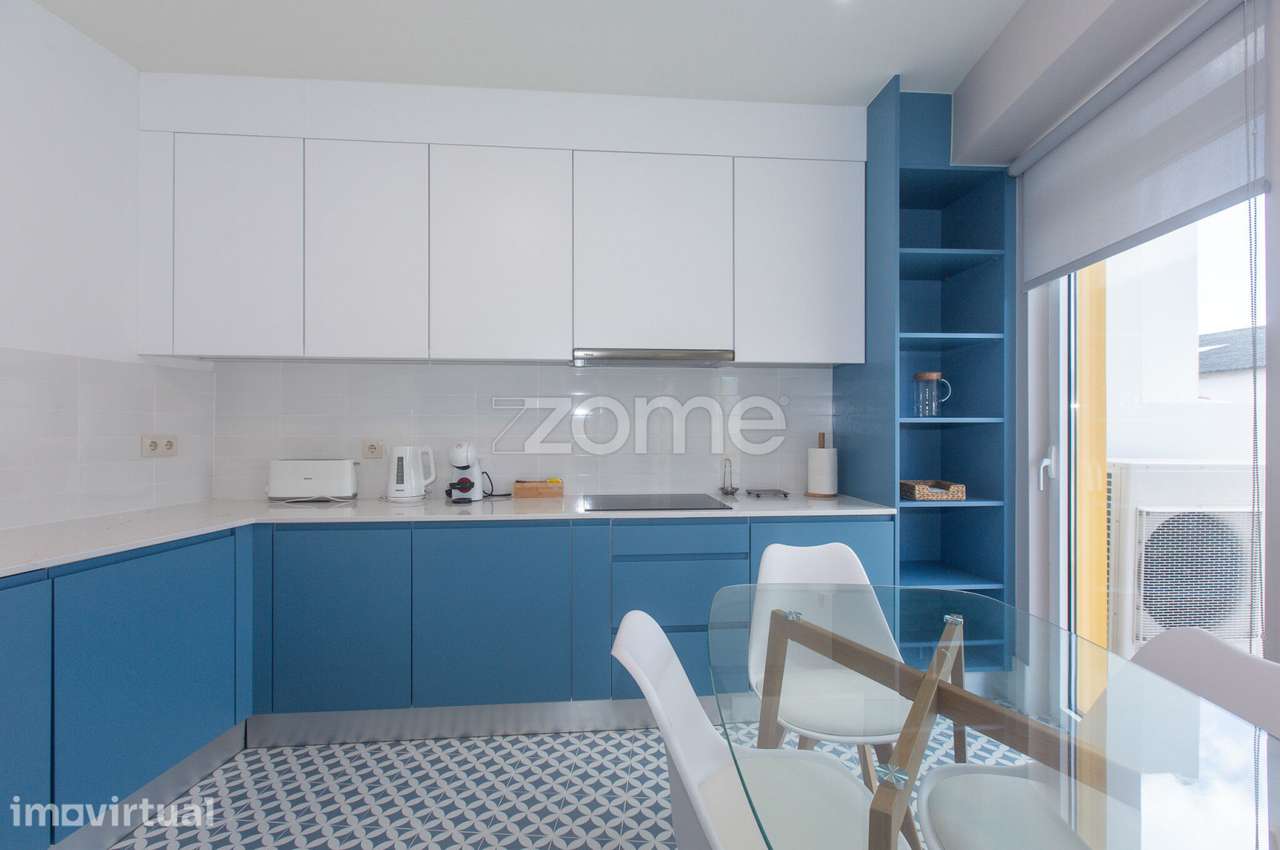 Apartamento T2 Duplex para arrendamento no centro de Ponta Delgada - Grande imagem: 4/17