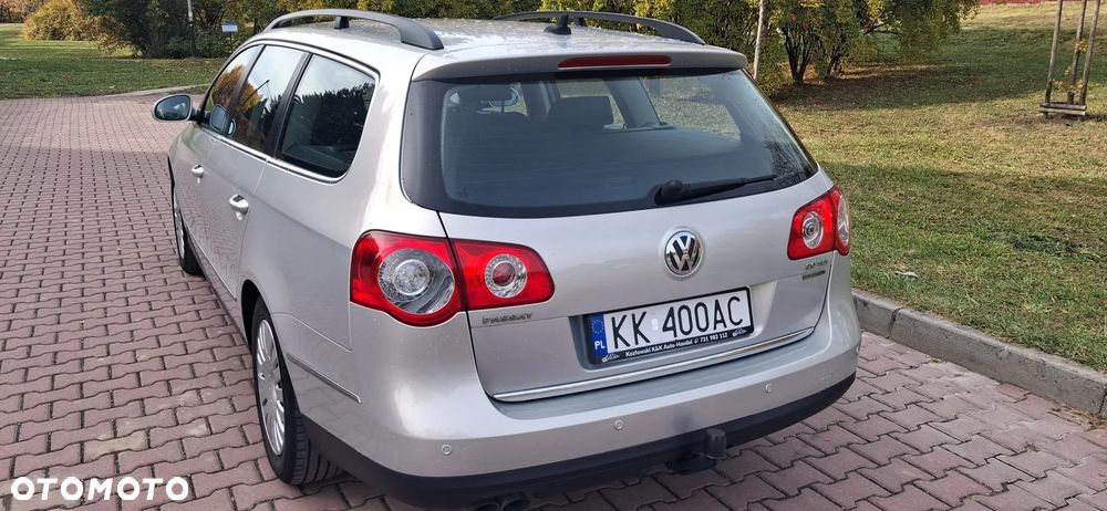 Volkswagen Passat 2009 photo 5