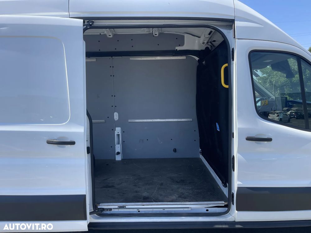 Ford TRANSIT - 28
