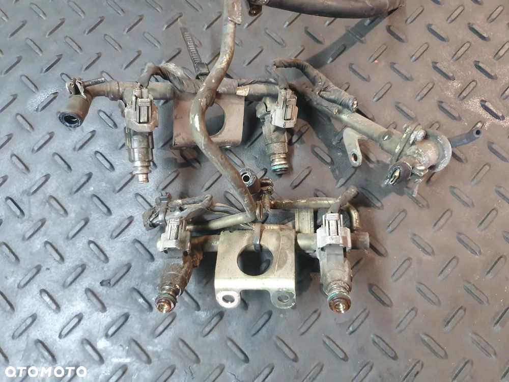 LISTWA WTRYSKOWA SUBARU LEGACY IV FBJC101 2.0 138KM IMPREZA - 1