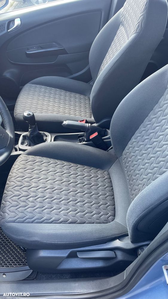 Opel Corsa 1.4 16V Active - 6