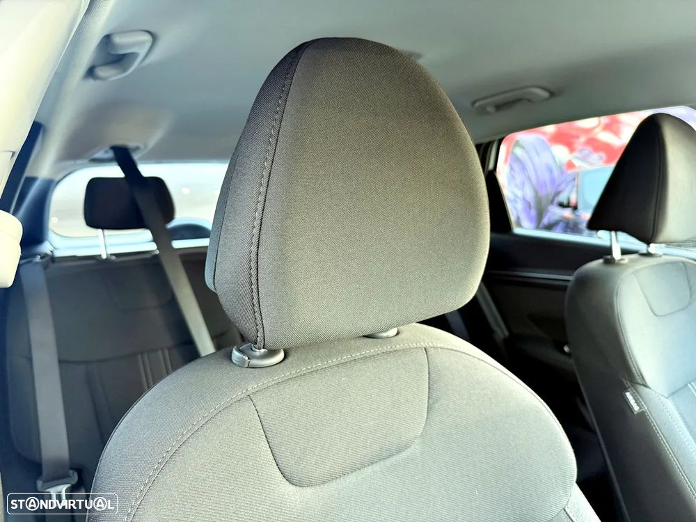 Hyundai Tucson 1.6 T-GDI HEV Vanguard+TA - 33