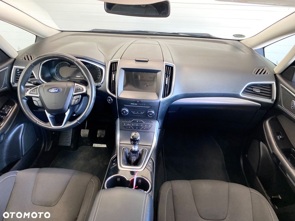 Ford S-Max 2.0 TDCi Titanium - 14