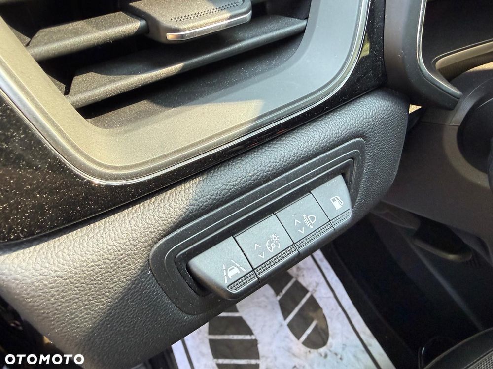 Renault Captur 1.6 E-TECH Plug-In Techno - 22