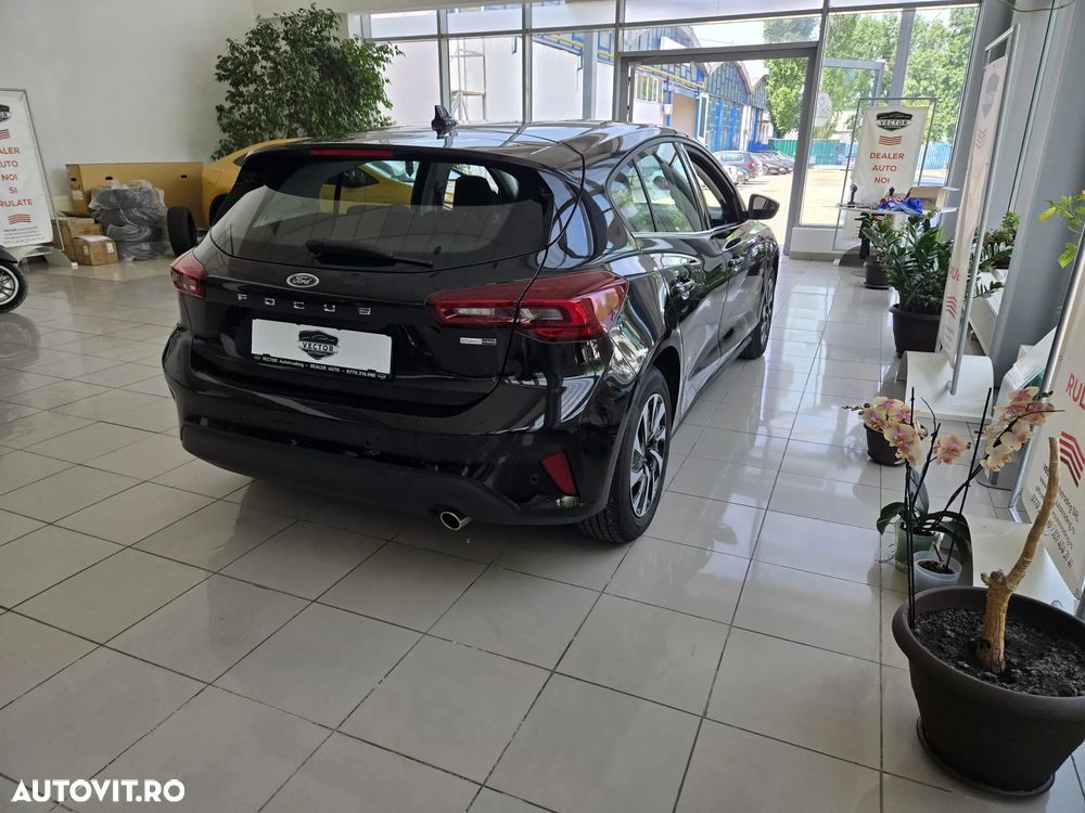 Ford Focus 1.0 EcoBoost MHEV Titanium - 2