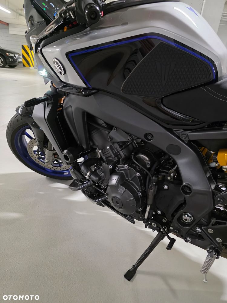 Yamaha MT - 7