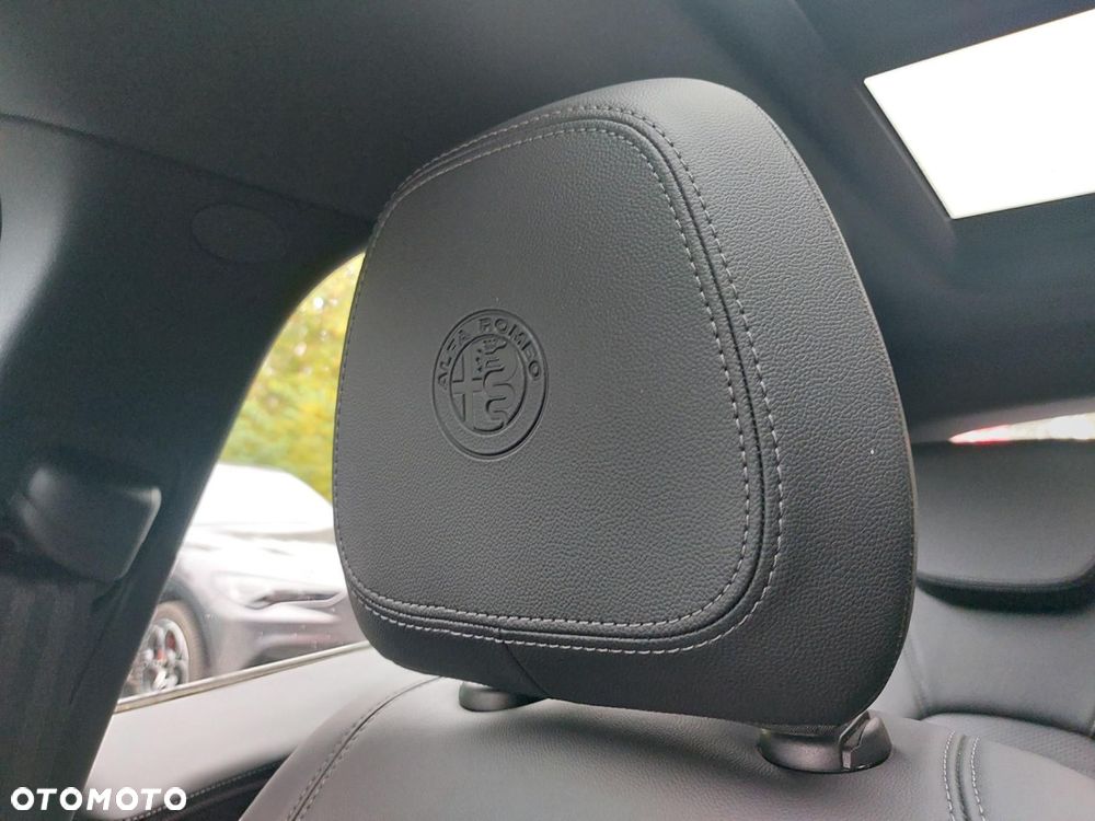 Alfa Romeo Stelvio 2.0 Turbo Veloce Q4 - 29