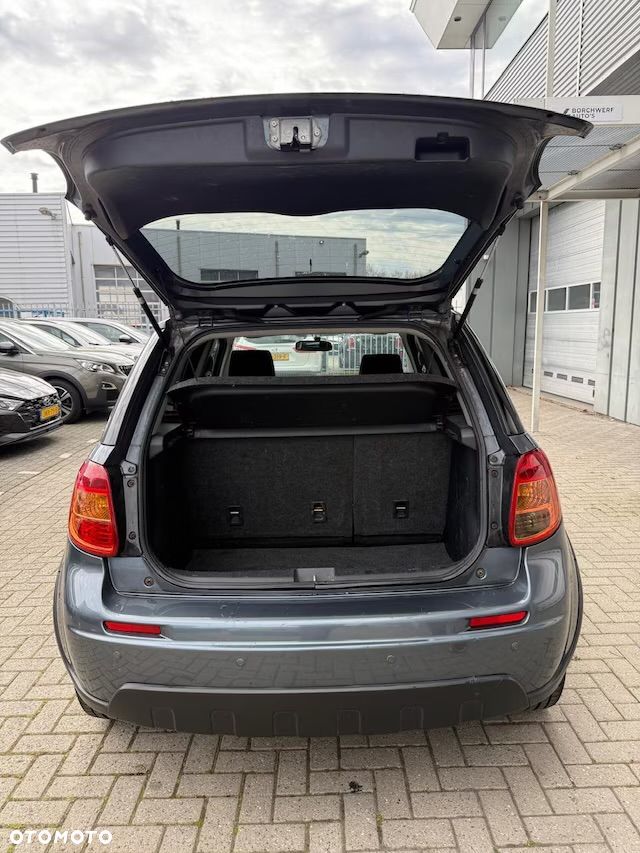 Suzuki SX4 1.6 VVT 4x2 Limited - 12