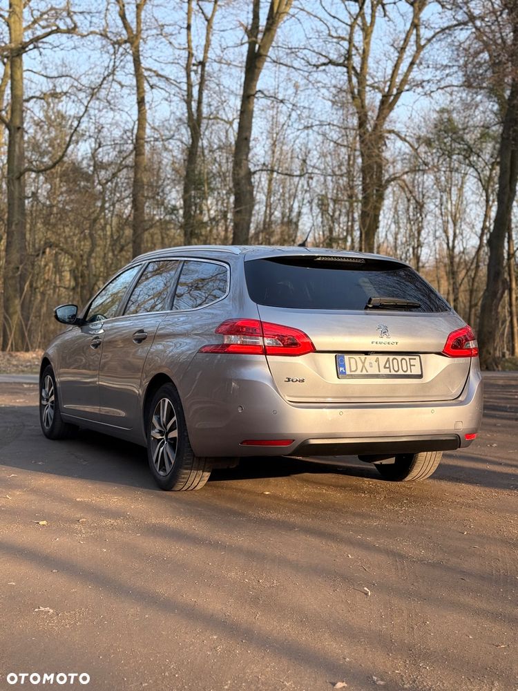Peugeot 308 1.2 PureTech GPF Allure Pack S&S - 4