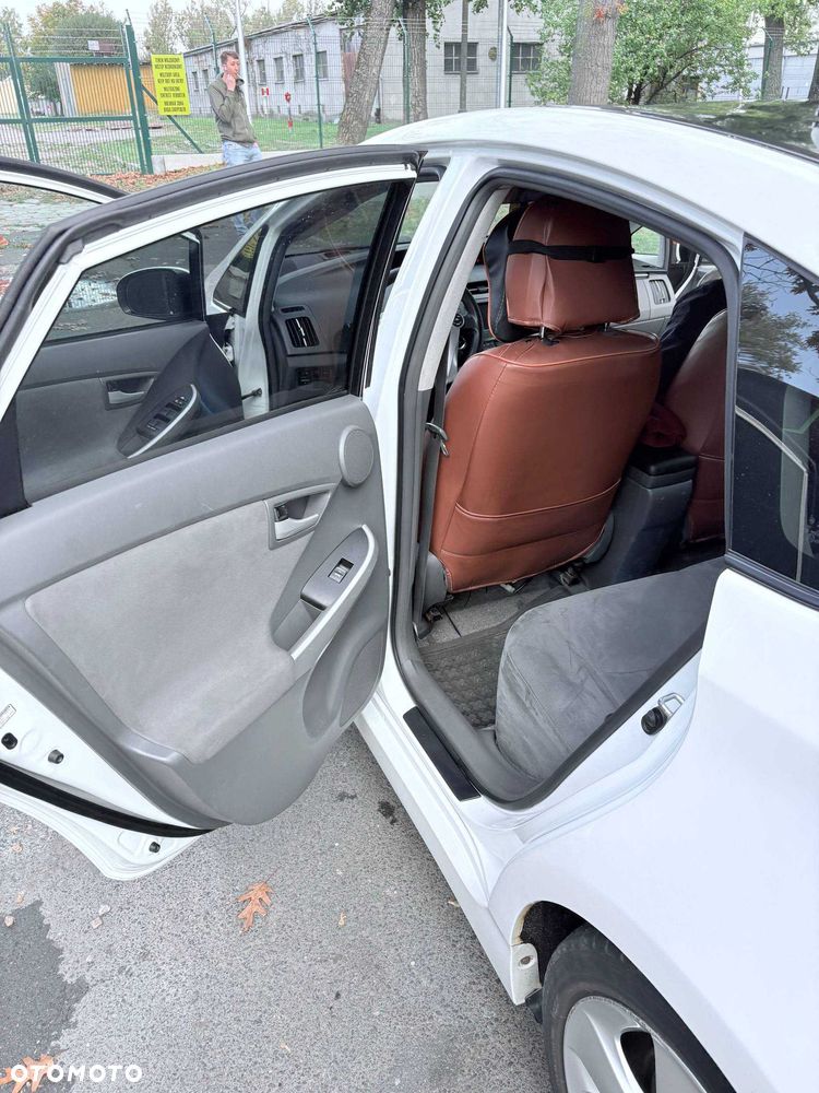 Toyota Prius 2010 photo 5