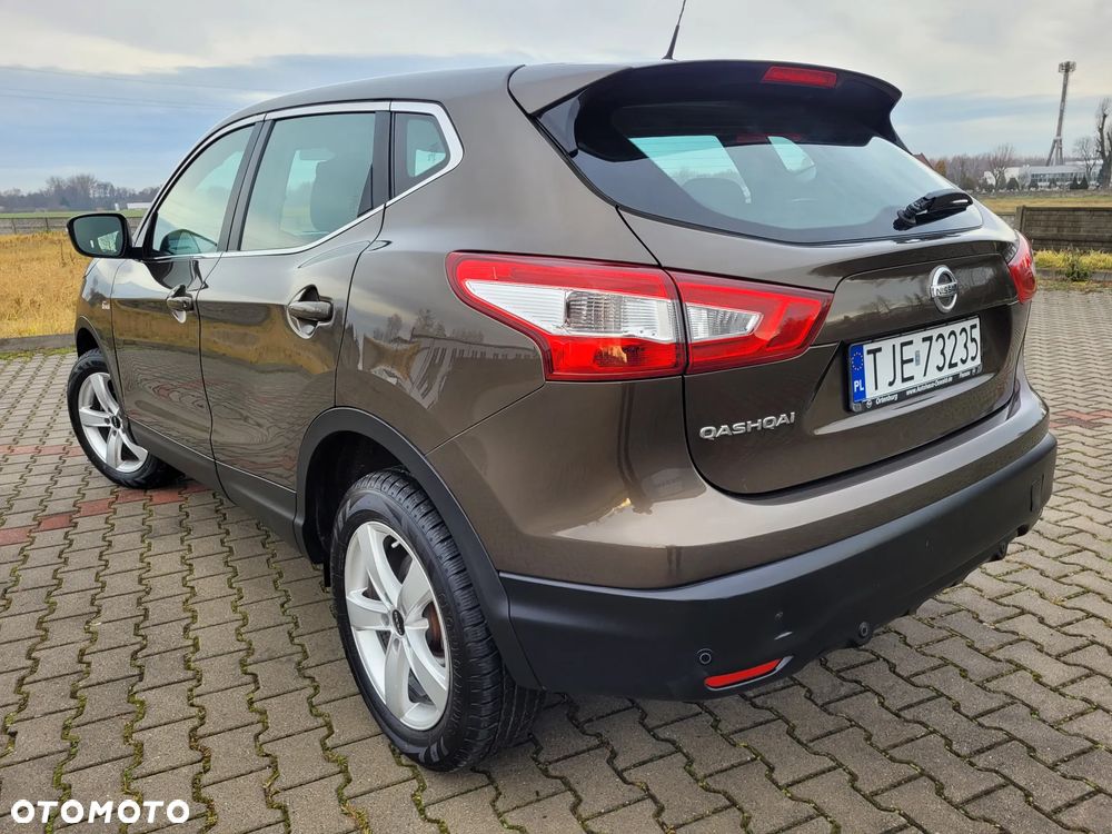 Nissan Qashqai 1.2 DIG-T N-Vision - 39