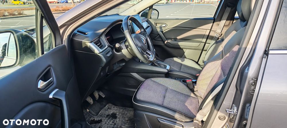 Renault Captur TCe Mild Hybrid 140 TECHNO - 9