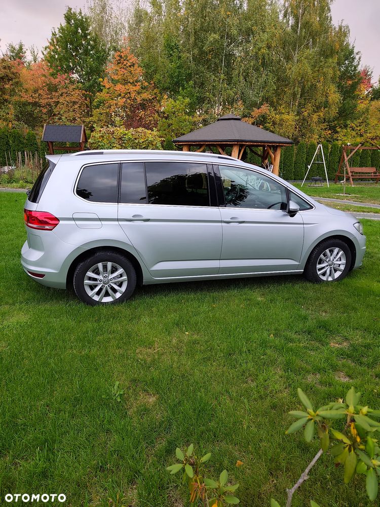Volkswagen Touran 2018 photo 3