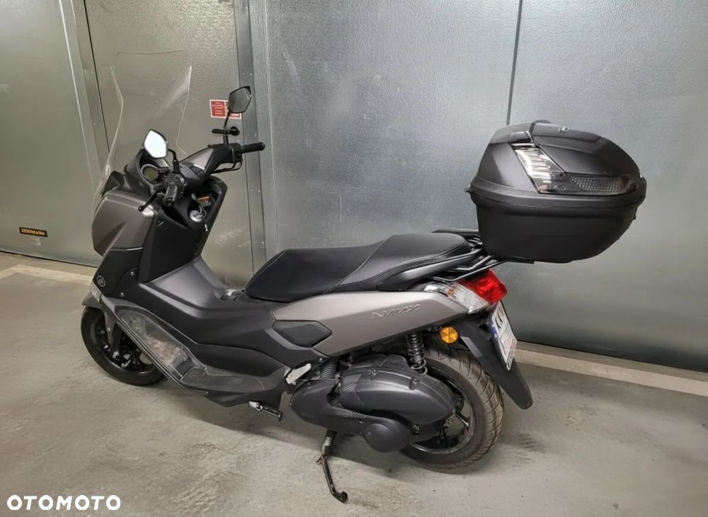 Yamaha NMAX - 3
