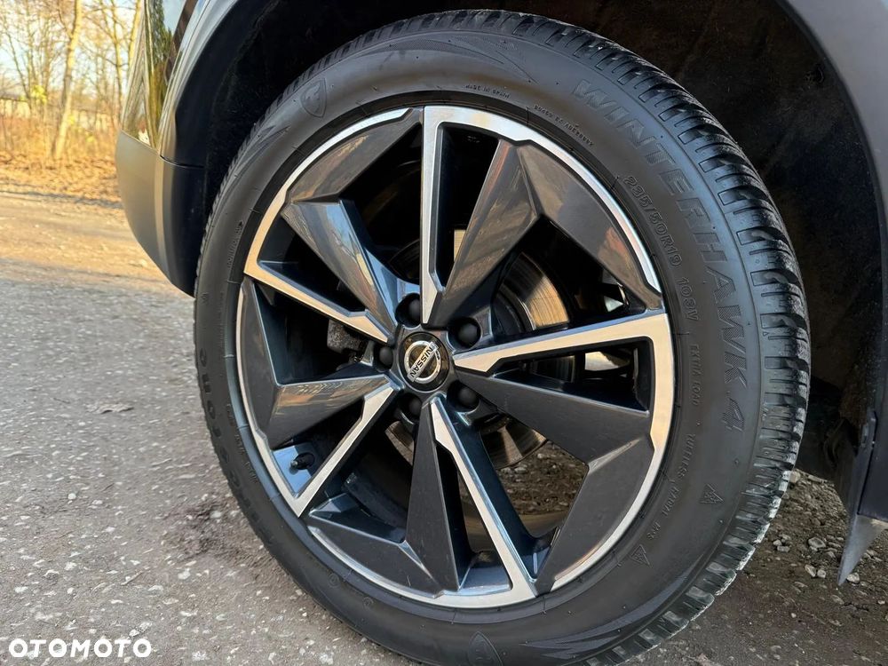 Nissan Qashqai 1.3 DIG-T TEKNA - 12