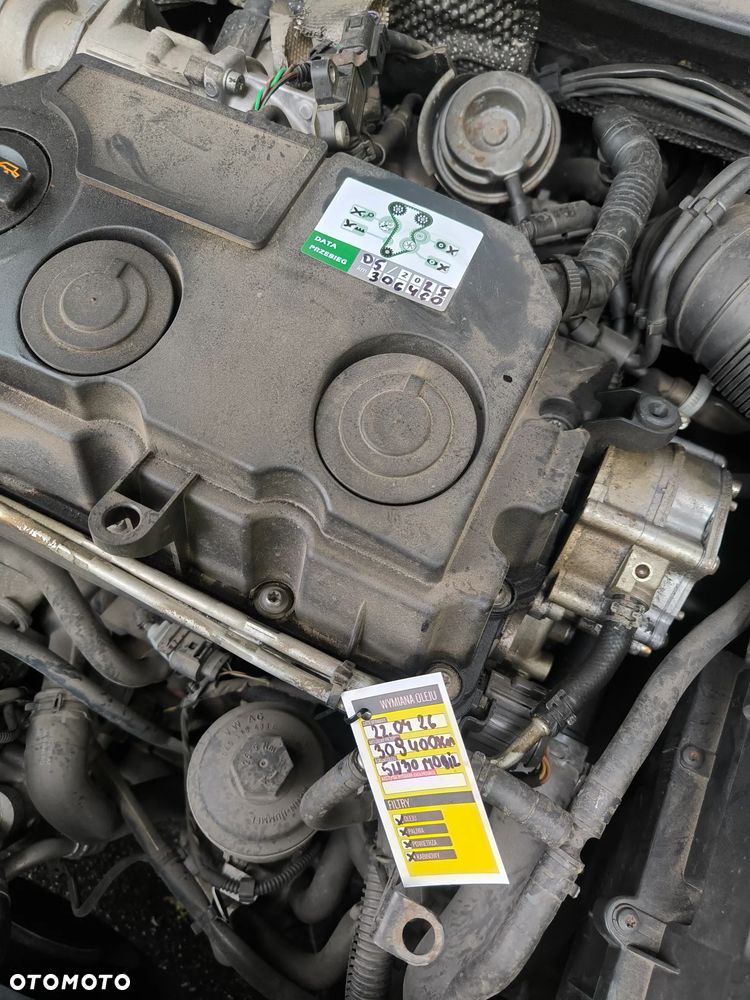 Volkswagen Passat - 21
