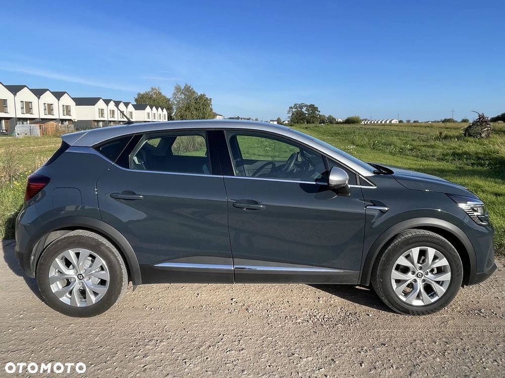 Renault Captur 1.3 TCe mHEV Intens EDC - 8